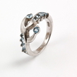 Sidabrinis moteriškas žiedas su cirkonio kristalais